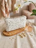 Bolso Islandia con abalorios blancos y cierre superior, estilo clutch para ocasión especial