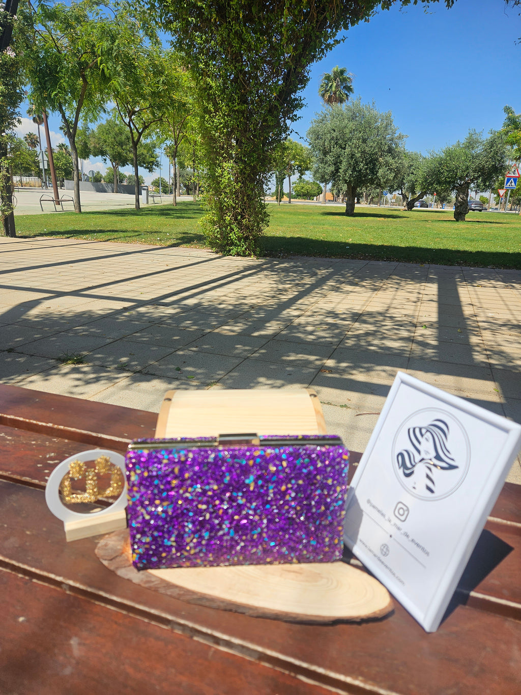 Bolso Bali de lentejuelas moradas con cierre