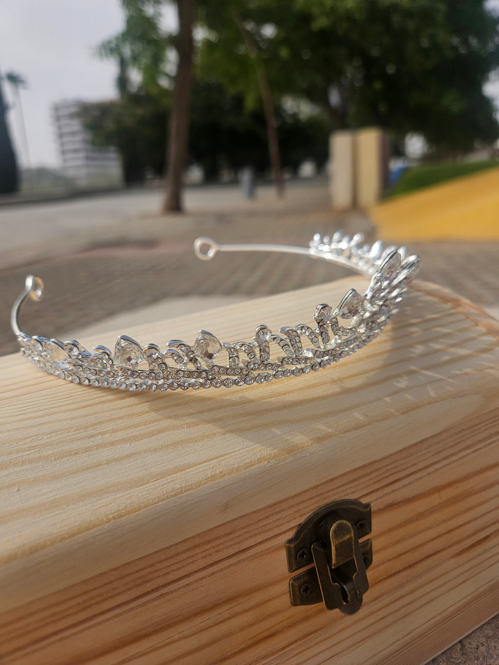 Diadema novia Amor