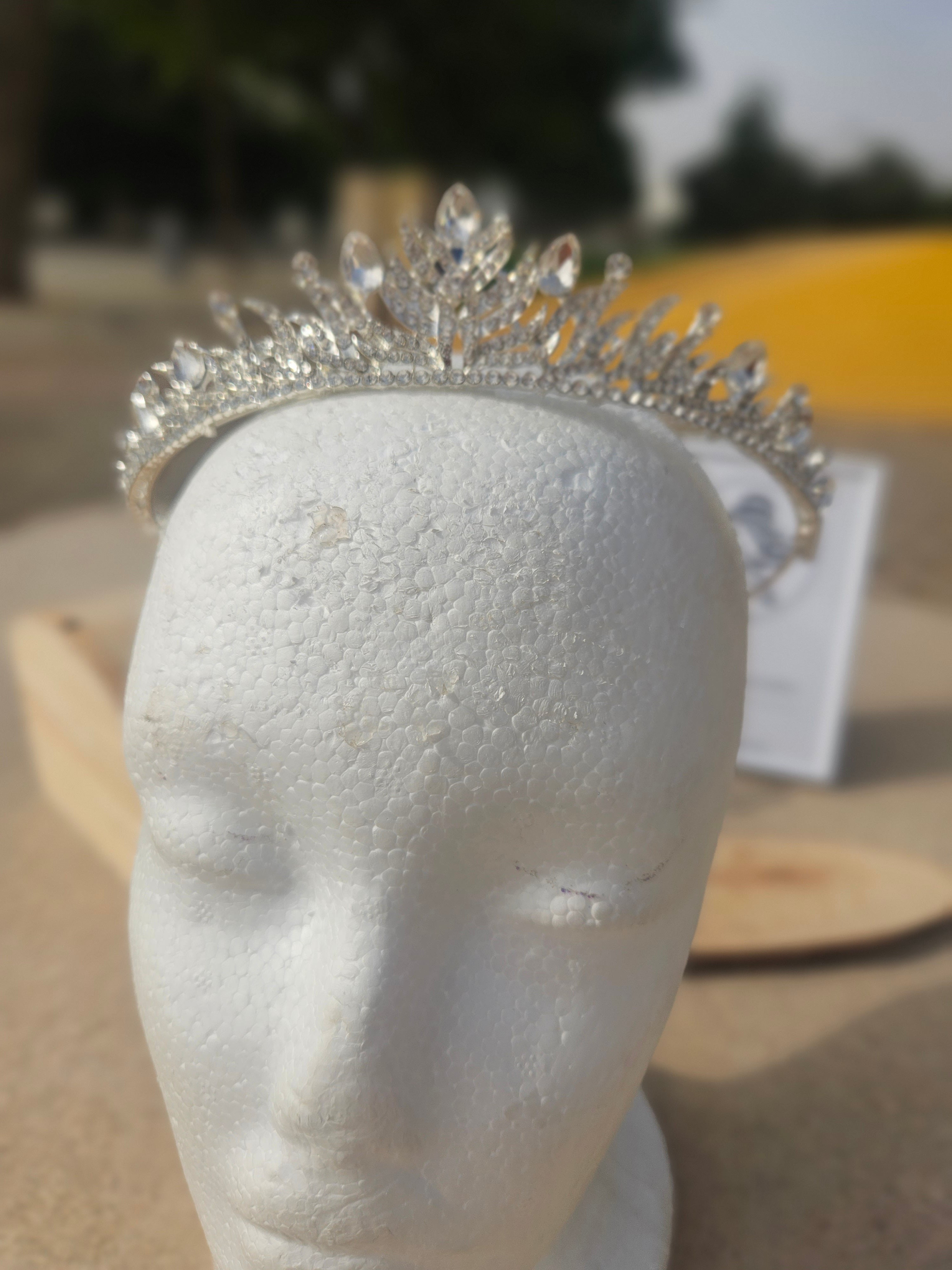 Diadema novia Amor
