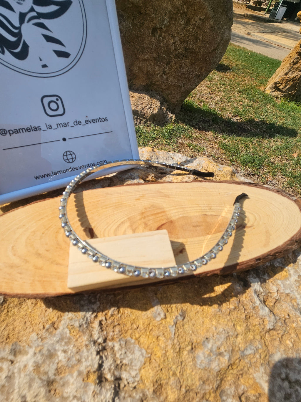 Diadema novia Paola