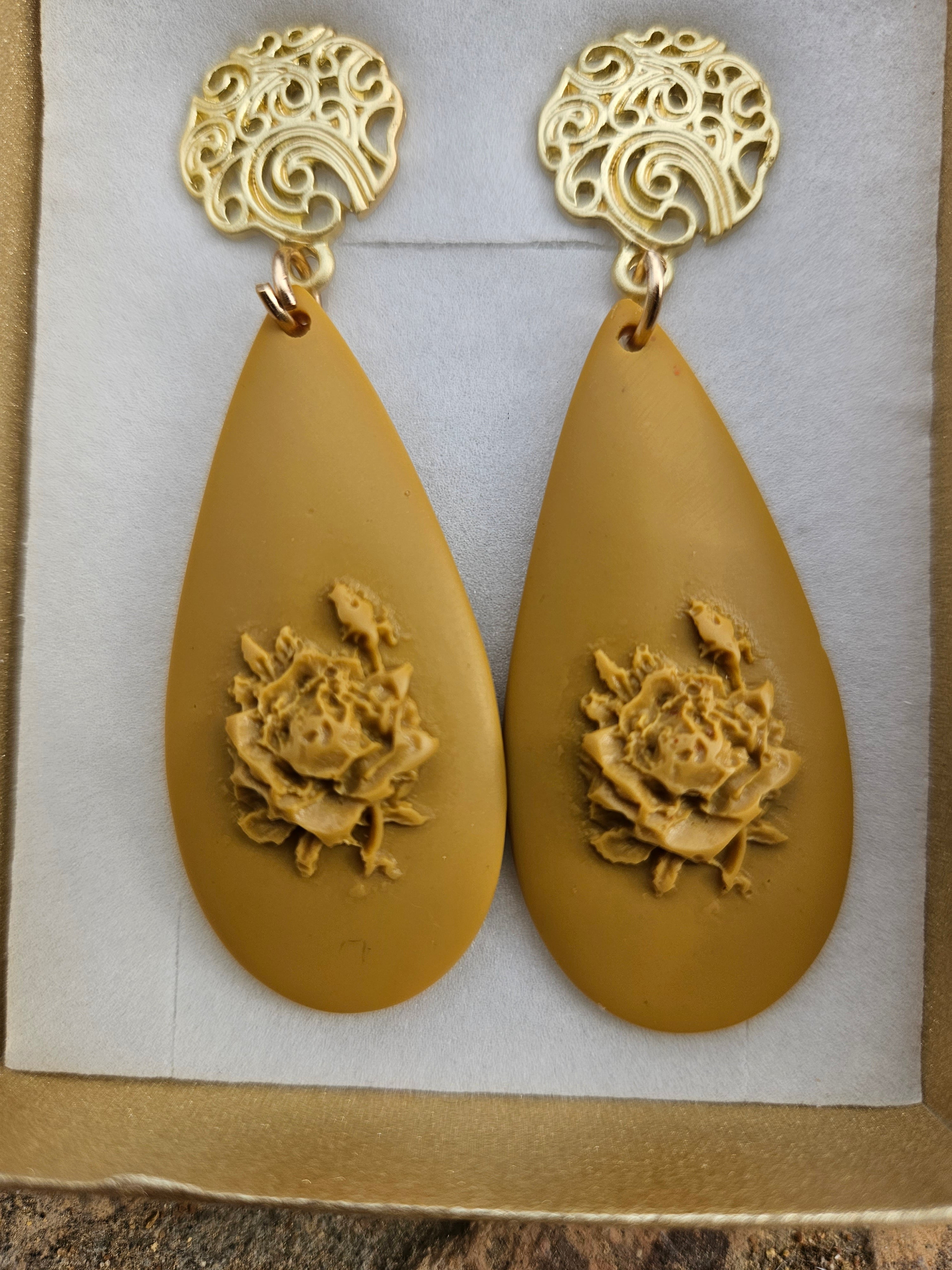 Pendientes Curro