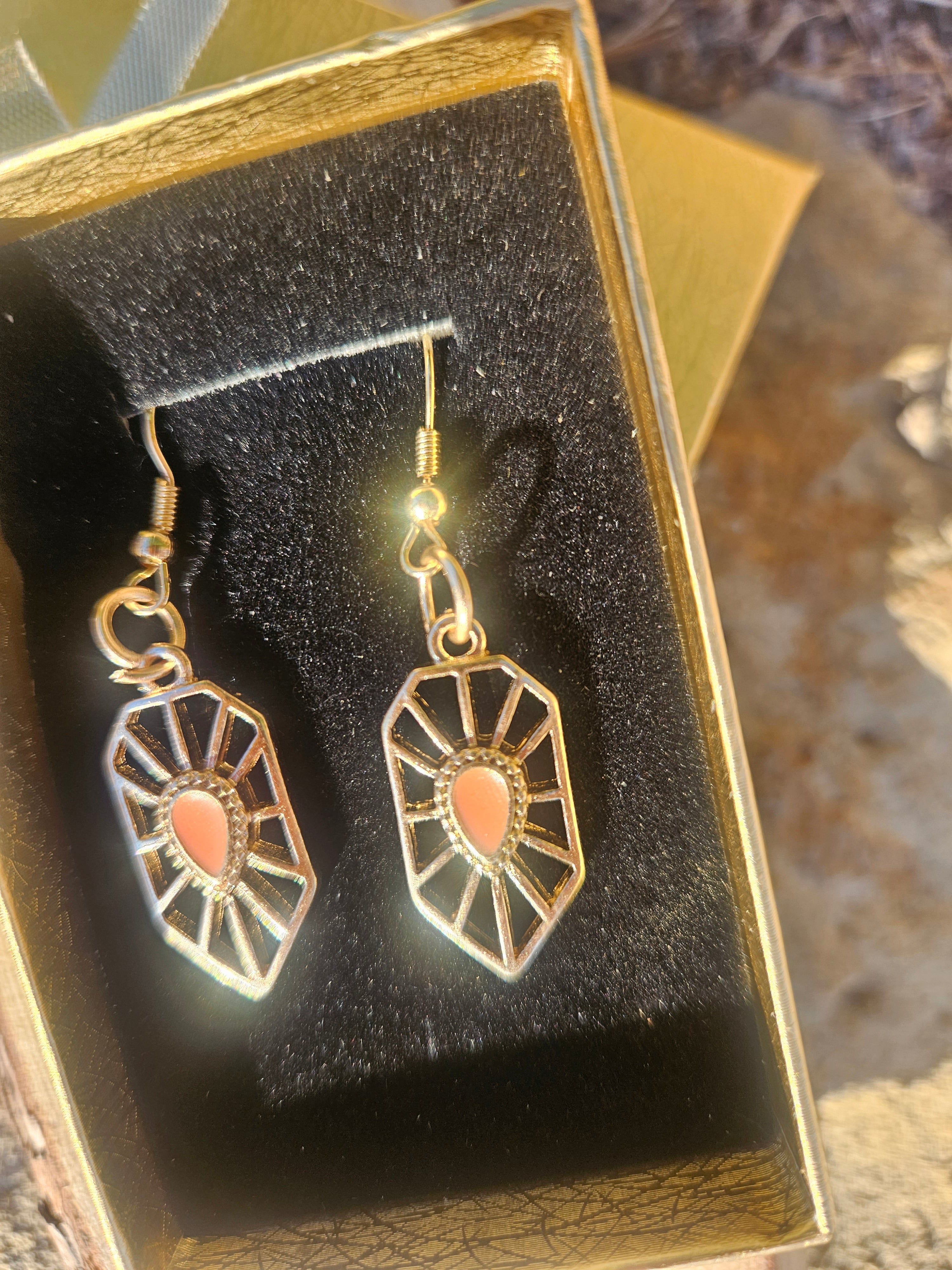 Pendientes Carls