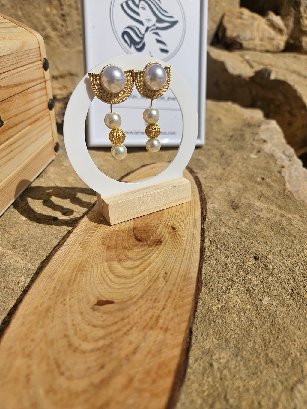 Pendientes Musca