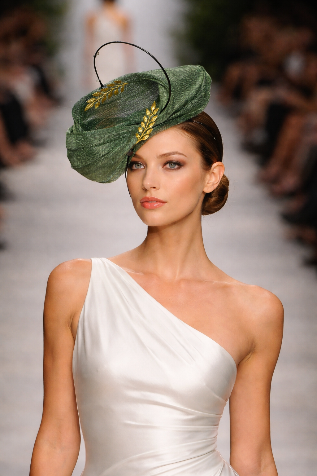 Tocado Helen